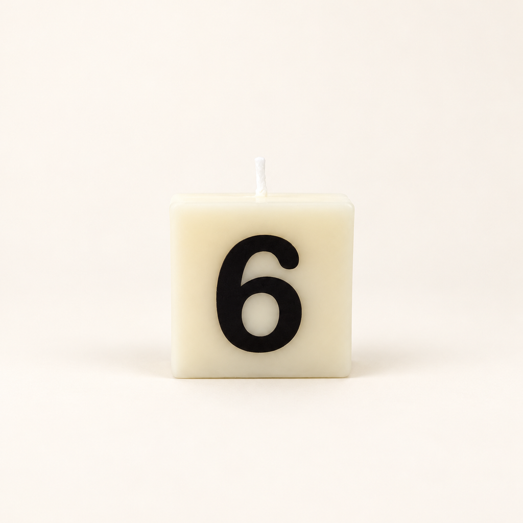 Dovana kaarsje minimalistische kaars met cijfer 6.png